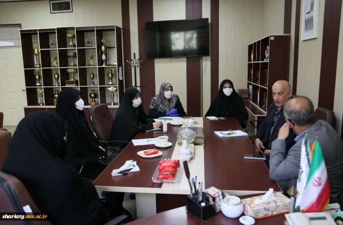 بررسی جایگاه آموزش های مهارتی در انرژی های تجدید پذیر و تکنسین پروری با حضور دکتر عسگر زاده مدیر عامل شرکت تابان و پروفسور محمودی دکترای انرژی های تجدید پذیر از دانشگاه کاسل آلمان و رئیس فنی و نایب رئیس هیئت مدیره ی شرکت یورو سولار 2