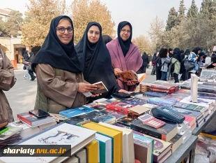 بازدید معاون محترم پژوهش از نمایشگاه کتاب دانشکده  2