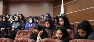 پایان دوازدهمین نمایشگاه پیام‌آور مهربانی‌ها؛ تأکید رئیس دانشکده بر هنر به مثابه انتخاب مهربانی 3