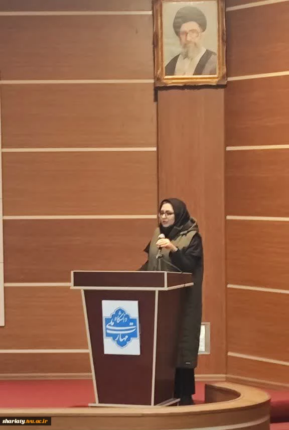 سمینار کسب درآمد دلاری در صنعت معماری به مناسبت هفته کارآفرینی 3