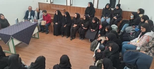 معرفی سه کتاب در سومین روز از هفته ی کتاب و تقدیر از کتابداران دانشکده شریعتی 2