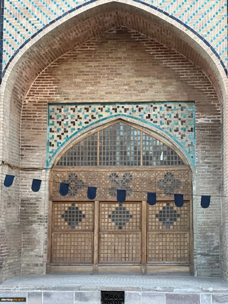 بازدید و سفر علمی یک‌روزه  انجمن علمی معماری به شهر تاریخی قزوین 11