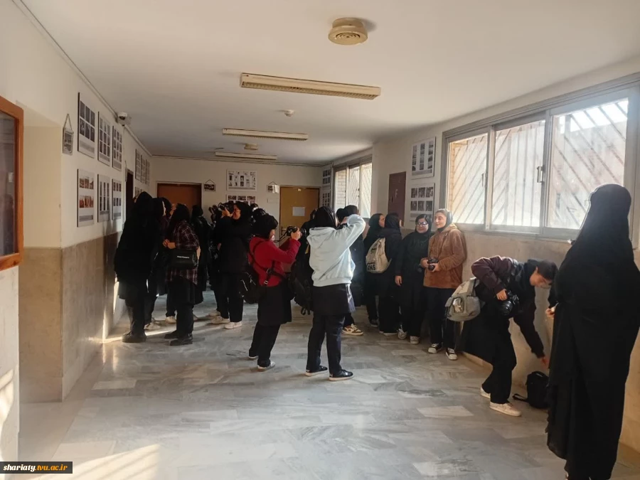 دانش آموزان یکی از هنرستان های منطقه چهارده تهران، میهمان دانشکده در طرح " درهای باز" بودند 2