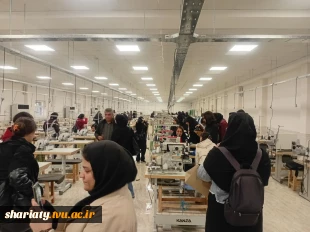 دانش آموزان یکی از هنرستان های منطقه چهارده تهران، میهمان دانشکده در طرح " درهای باز" بودند 3