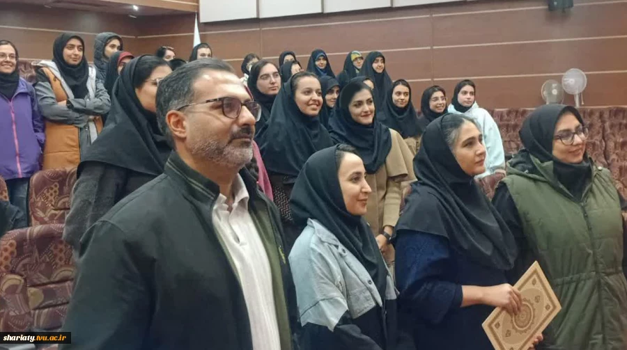 سمینار ورود به بازار کار و کارآفرینی به همت گروه معماری و شهرسازی 3