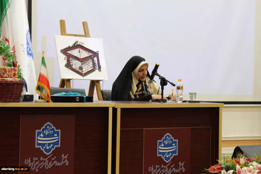 دانشجوی زن، نیروی پیشران اقتصاد آینده ایران، پر کردن شکاف مشارکت اقتصادی با مهارت‌آموزی؛ سخنرانی مشاور اقتصادی رئیس جمهور در آیین گرامیداشت روز دانشجو در دانشکده دکتر شریعتی 6