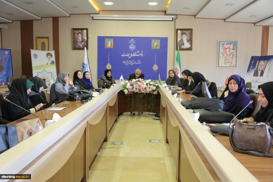 جلسه اعضای هیأت علمی و مدیران گروه‌های آموزشی با حضور دکتر موسویان مدیرکل امور مدرسان و اعضای هیأت علمی دانشگاه ملی مهارت 7