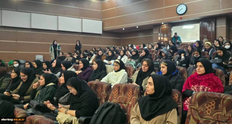 سمینار «هنر و طراحی لباس» 2