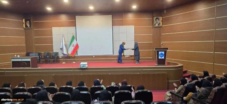 سمینار «هنر و طراحی لباس» 3