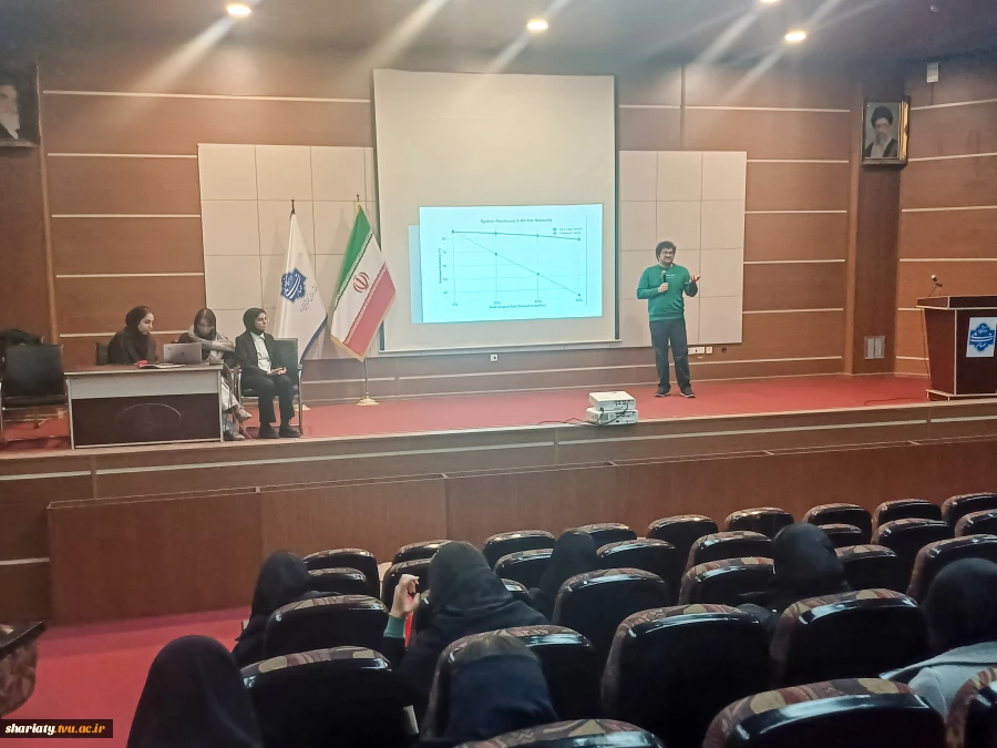 سمینار ارائه و تشریح مقاله پژوهشی از گروه کامپیوتر در هفته پژوهش 3