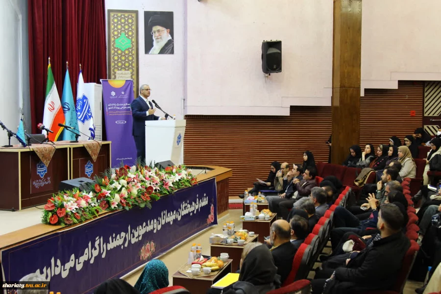 انتخاب دانشکده دکتر شریعتی به عنوان قطب طراحی پوشاک کشور با امضای تفاهم‌نامه دانشگاه ملی مهارت و وزارت کار، تعاون و رفاه اجتماعی 9