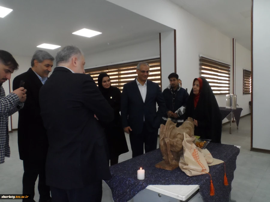 انتخاب دانشکده دکتر شریعتی به عنوان قطب طراحی پوشاک کشور با امضای تفاهم‌نامه دانشگاه ملی مهارت و وزارت کار، تعاون و رفاه اجتماعی 18