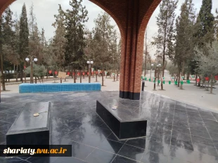 آذین‌بندی دانشکده به مناسبت فرارسیدن ایام‌الله دهه فجر و سالگرد پیروزی انقلاب اسلامی 3