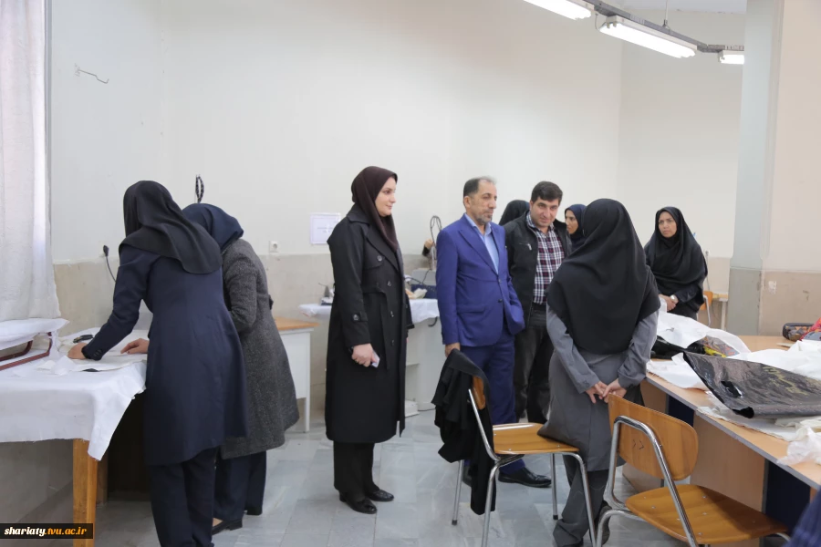 بررسی روند اجرایی فرآیند جذب و گفتگو با متقاضیان 4