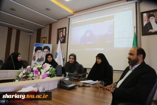 ارائه مطالبات کارکنان توسط خانم ضحاکی نماینده دانشکده شریعتی  3