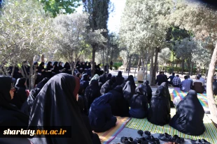 برگزاری مراسم معنوی زیارت عاشورا در جوار مرقد مطهر شهدای خوشنام دانشکده 4