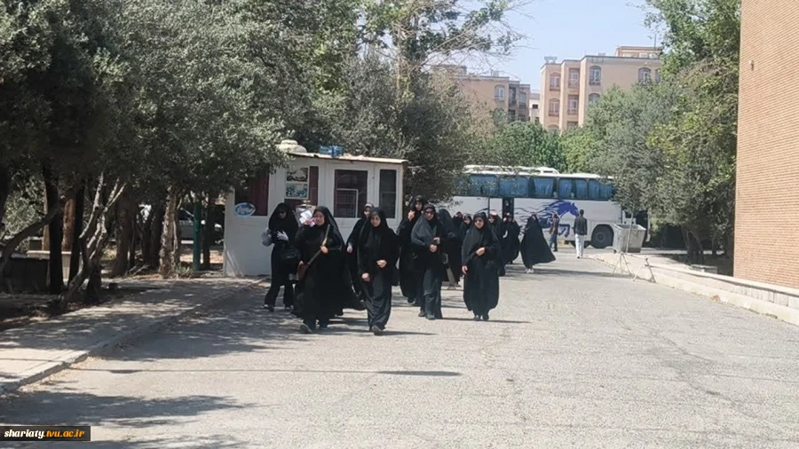 آغاز میزبانی دانشکده شریعتی از کاروان زیارتی دانشگاه ملی مهارت استان فارس جهت حضور در مراسم  وداع با رهبر شهید 8