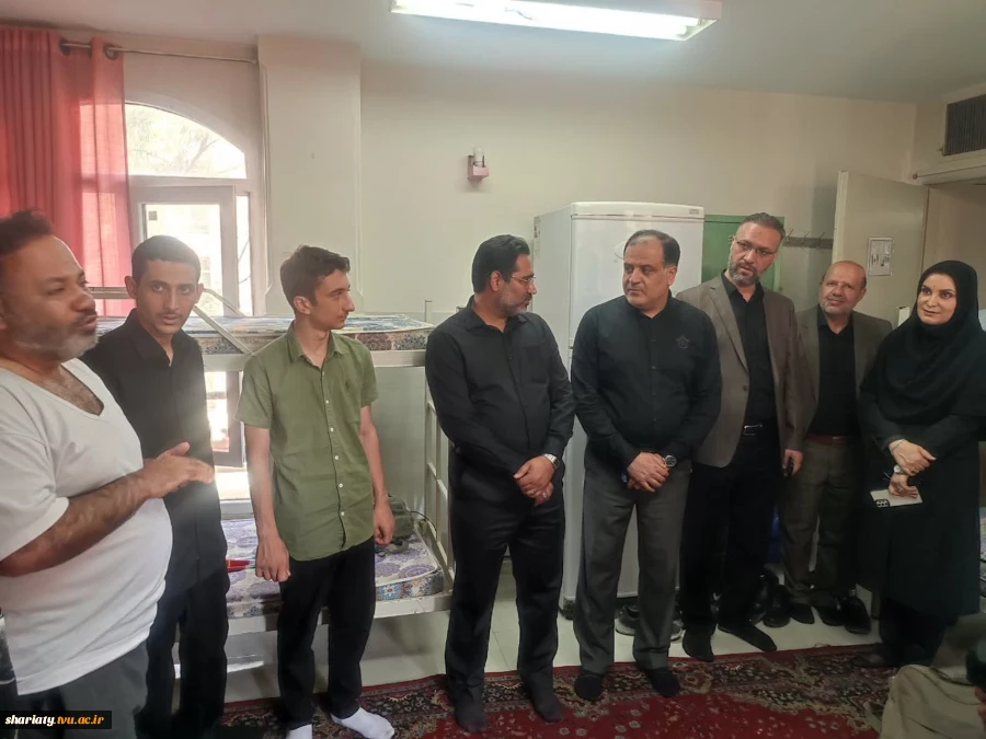 بازدید مسئولان دانشگاه از محل پذیرایی و اسکان میهمانان آیین وداع با رهبر شهید امت 4