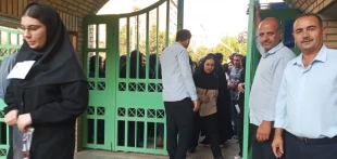بازدید رئیس و معاون اداری، مالی و مدیریت منابع دانشکده شریعتی از روند برگزاری آزمون سراسری ۱۴۰۵ 4